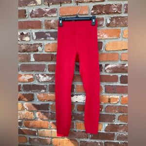 EUC Lululemon Instill HR 25”